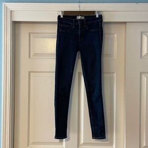 GAP Dark Jeans | Size 26 R